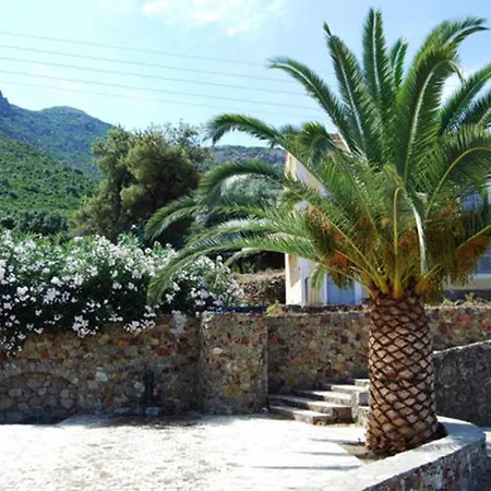 Maison De Caractere, Pierre Seche, Galeria, Pour 2 *